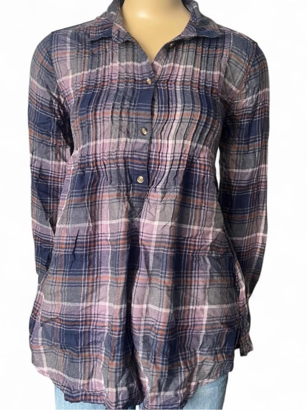 American Eagle Outfitters Pink and Navy Plaid Button-Front Shirt